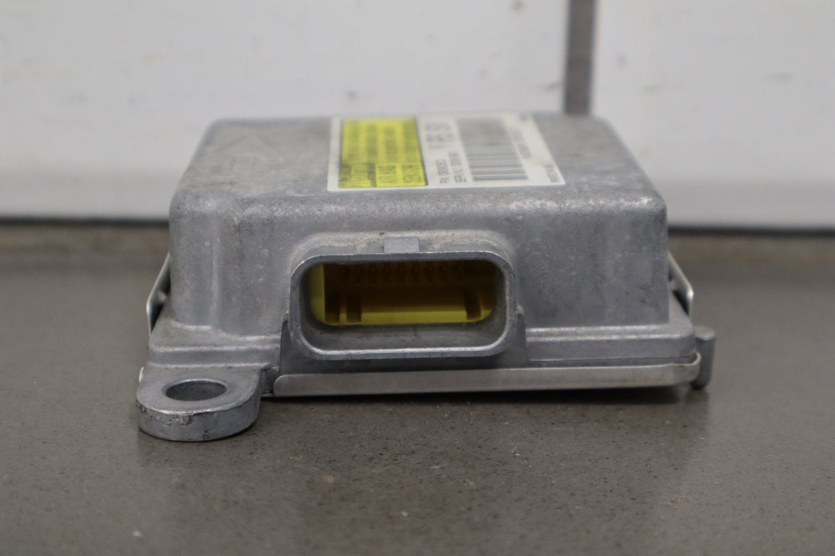 2000-2004 Chevrolet Corvette C5 SRS Module 19244545