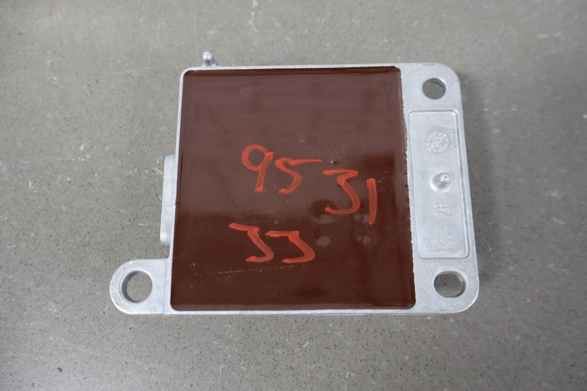 2000-2004 Chevrolet Corvette Chassis Computer 19244545 OEM