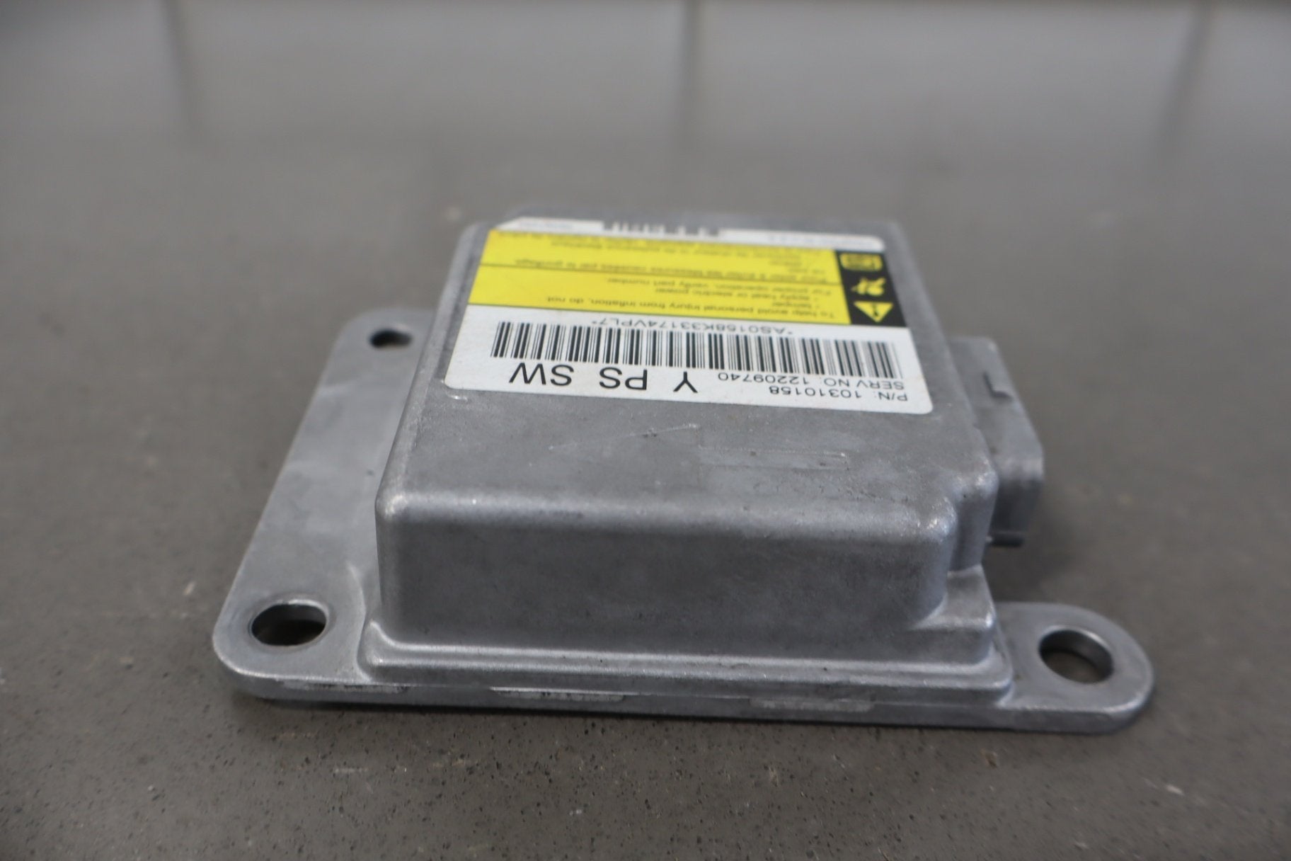 2000-2004 Chevrolet Corvette Chassis Computer 19244545 OEM