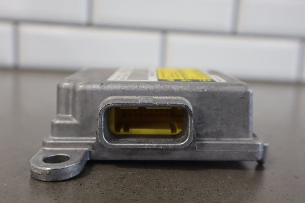 2000-2004 Chevrolet Corvette Chassis Computer 19244545 OEM