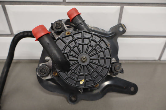 2000 - 2004 Chevy C5 Corvette Secondary Air Pump W/ Bracket (12568382) OEM