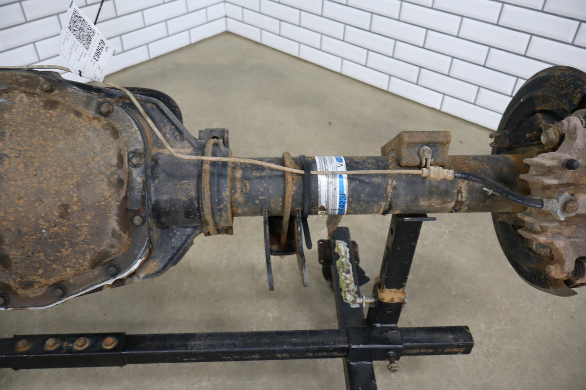 2000-2004 Ford F-250 Super Duty Sterling 10.5" 3.73 Ratio Rear Axle Assembly OEM