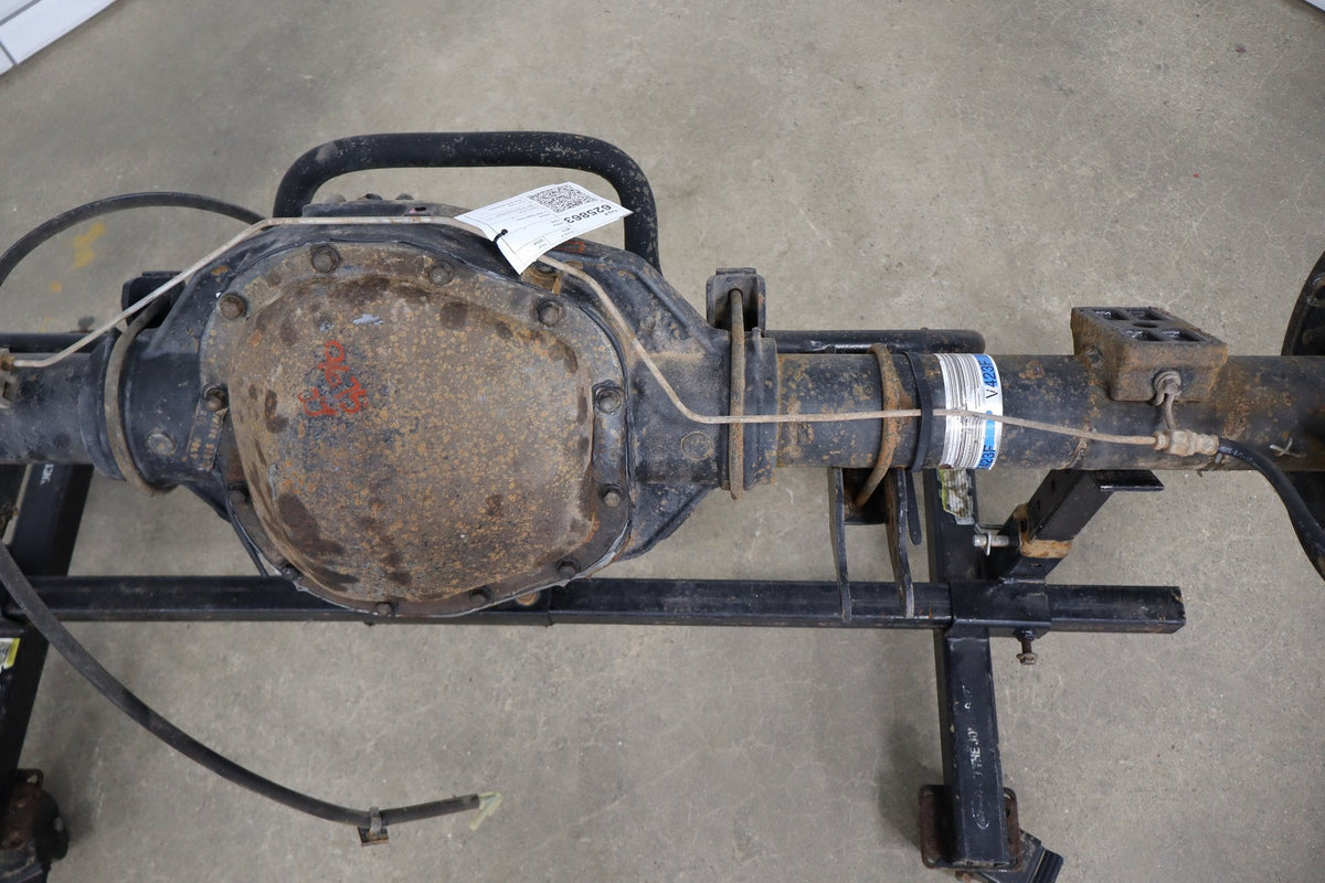 2000-2004 Ford F-250 Super Duty Sterling 10.5" 3.73 Ratio Rear Axle Assembly OEM