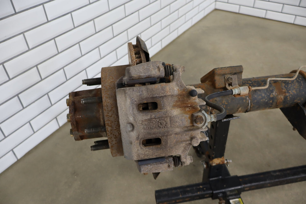 2000-2004 Ford F-250 Super Duty Sterling 10.5" 3.73 Ratio Rear Axle Assembly OEM