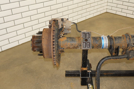 2000-2004 Ford F-250 Super Duty Sterling 10.5" 3.73 Ratio Rear Axle Assembly OEM
