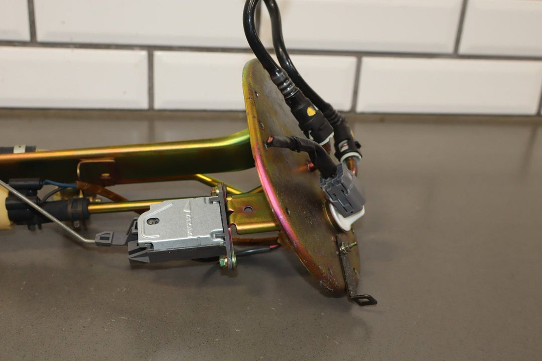 2000 - 2005 Mazda MX - 5 Miata NB - Fuel Pump