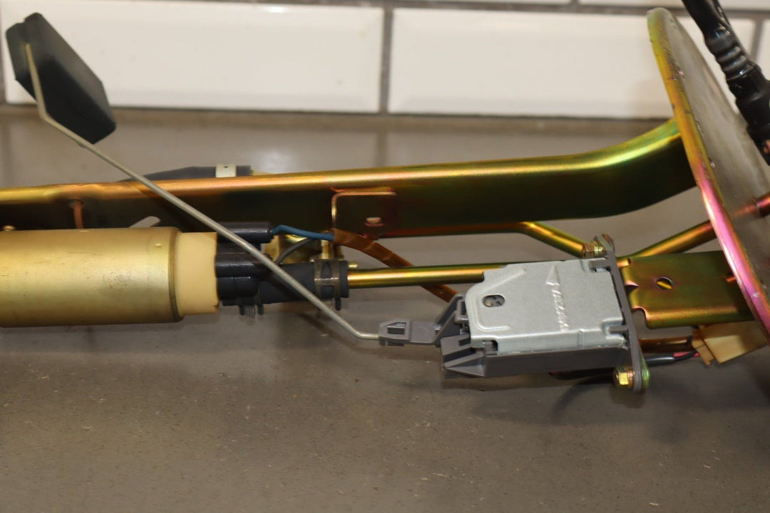 2000 - 2005 Mazda MX - 5 Miata NB - Fuel Pump