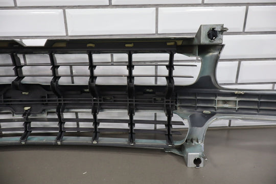 2000 - 2006 Chevrolet Tahoe Suburban Grille with Headlights OEM Guide