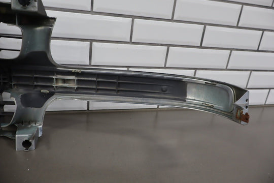 2000 - 2006 Chevrolet Tahoe Suburban Grille with Headlights OEM Guide