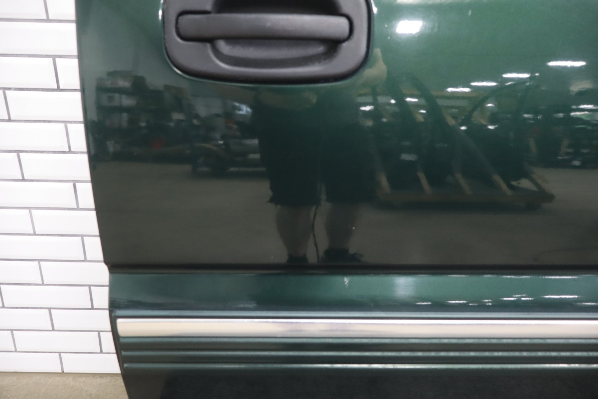 2000-2007 Chevrolet Silverado 2500 GMT800 - Right Rear Door PN: 89023022