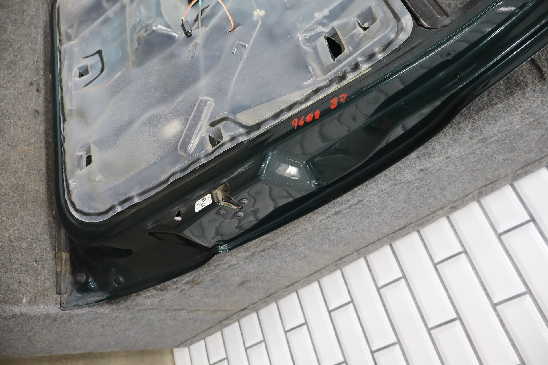 2000-2007 Chevrolet Silverado 2500 GMT800 - Right Rear Door PN: 89023022