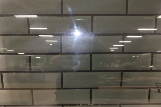 2000 - 2007 Chevrolet Silverado 2500 HD Right Rear Door Window 15181068 OEM