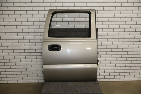 2000-2007 Chevrolet Silverado 3500 - Right Rear Door PN: 89023022