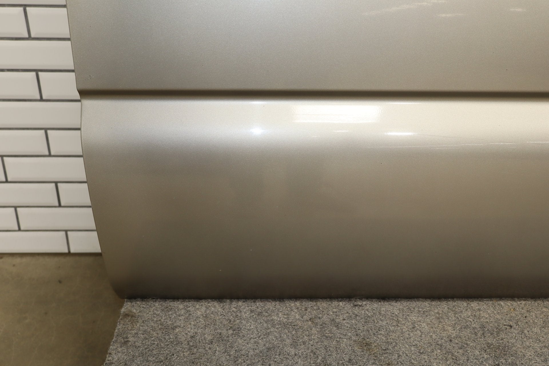 2000-2007 Chevrolet Silverado 3500 - Right Rear Door PN: 89023022
