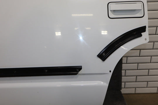2000 Cadillac Escalade Left Rear Door White ( 50U )