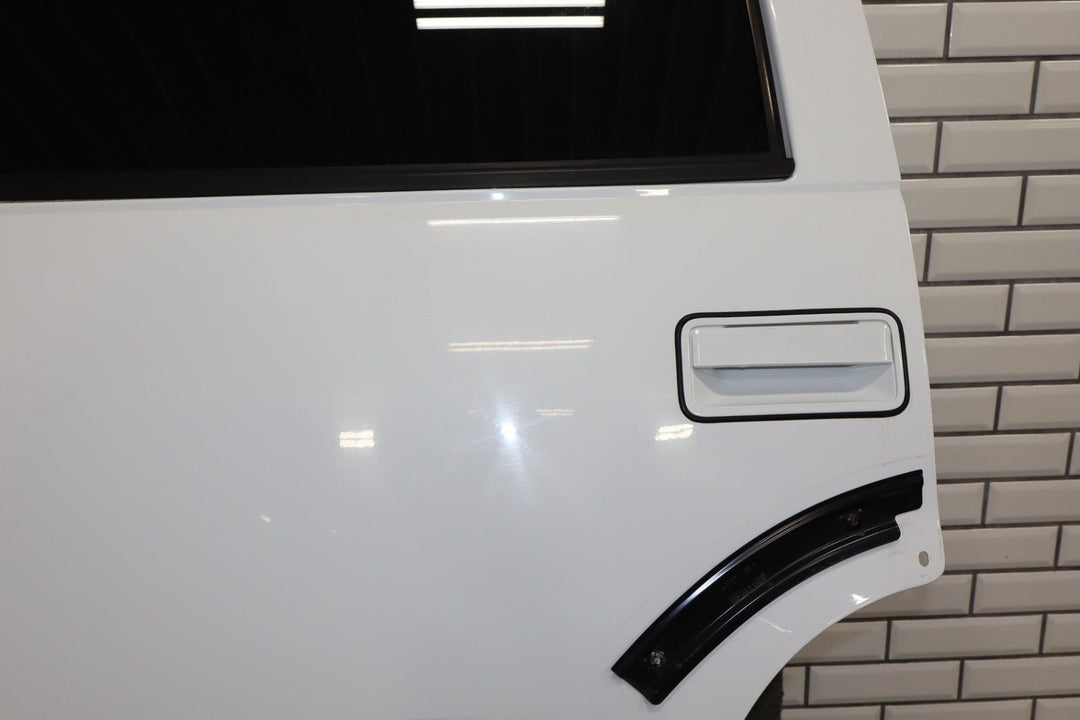 2000 Cadillac Escalade Left Rear Door White ( 50U )
