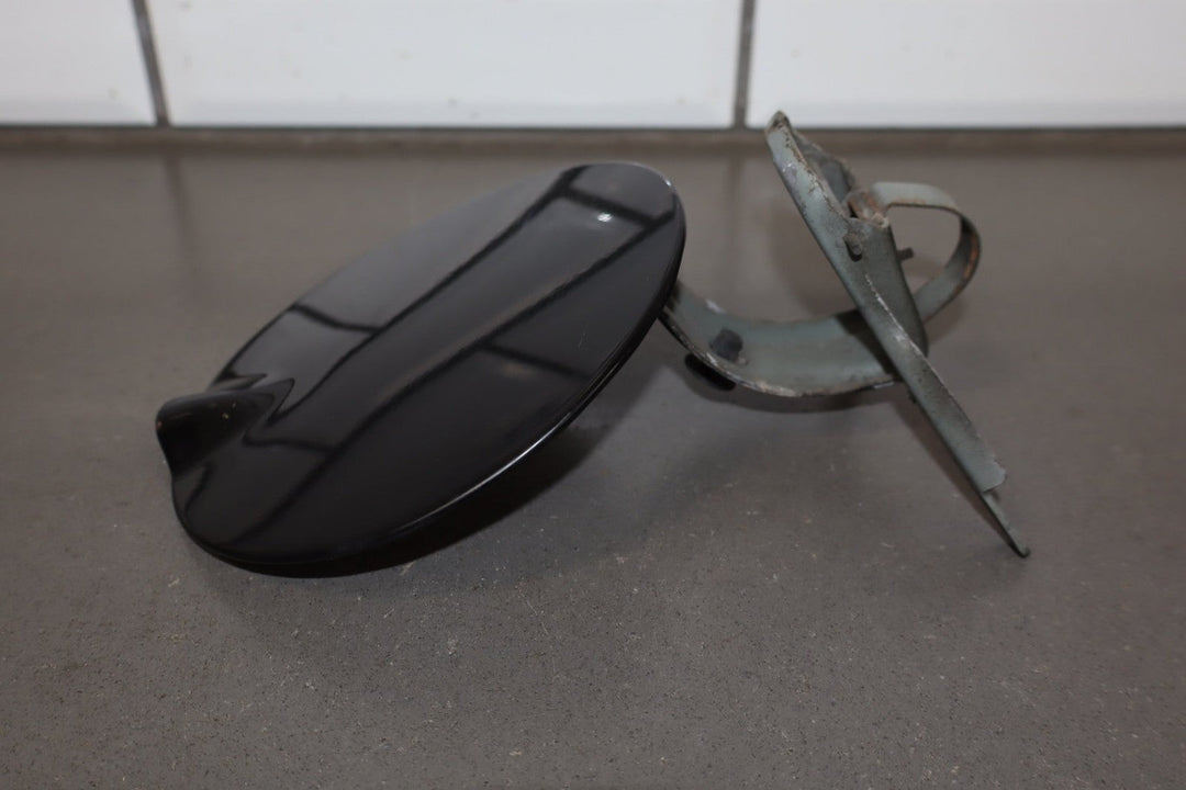 2000 Chevrolet Camaro Fuel Filler Door