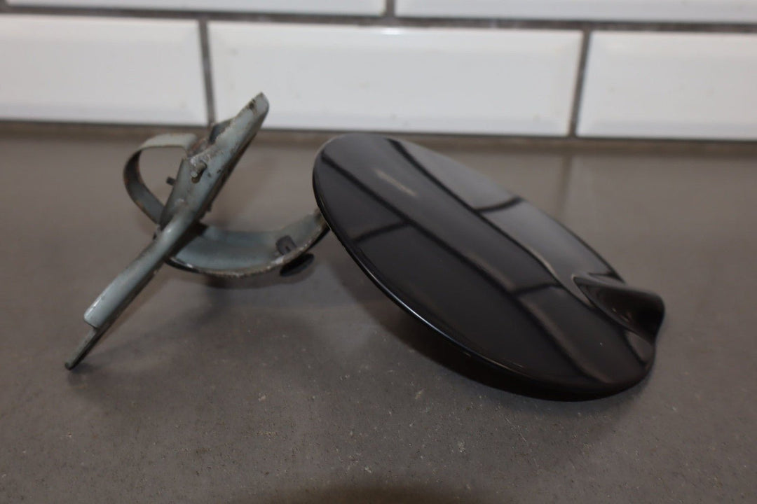 2000 Chevrolet Camaro Fuel Filler Door