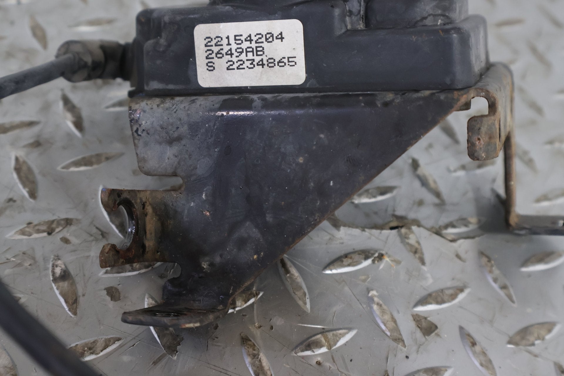 2000 Chevrolet Corvette- Misc Suspension Parts