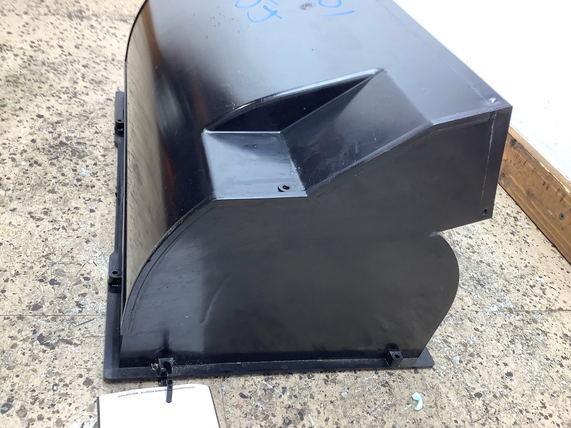 2000 FERRAR- Heater Housing