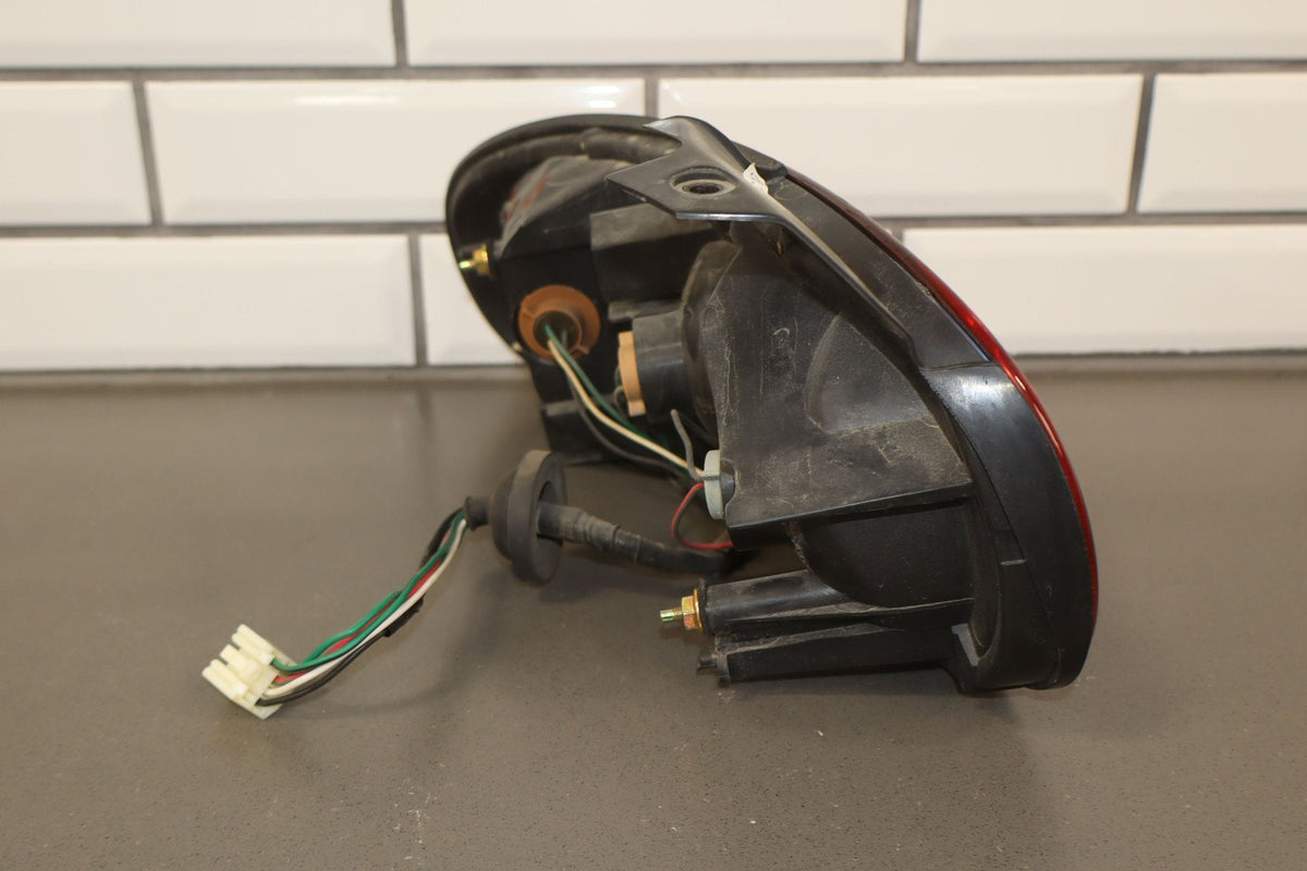 2000 Mazda MX-5 Miata Right Tail Light Genuine 60279