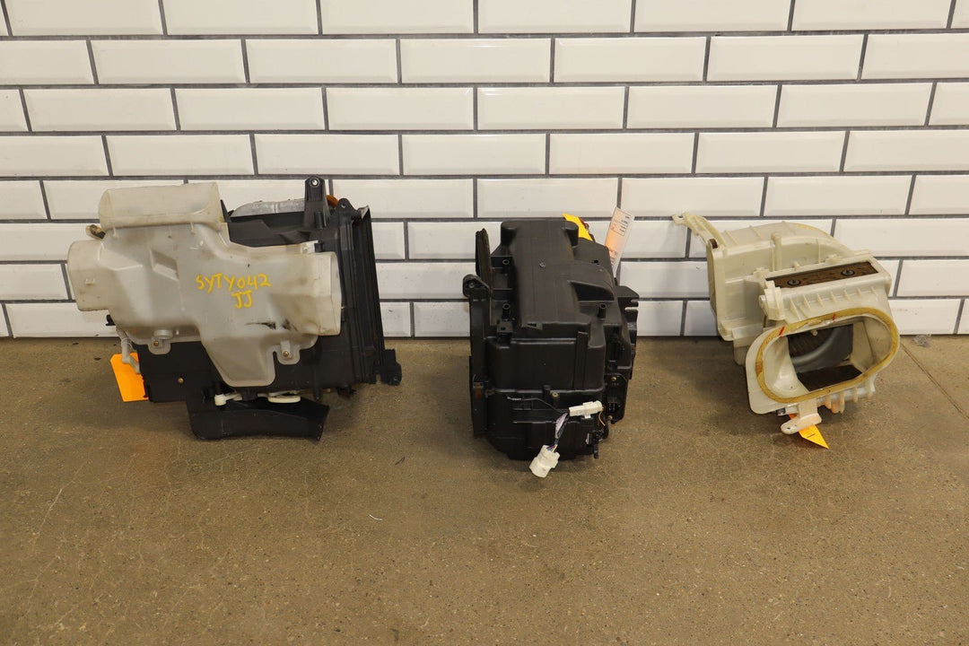 2000 Toyota 4Runner OEM 3 - Pc Heater Housing Core & Blower Motor