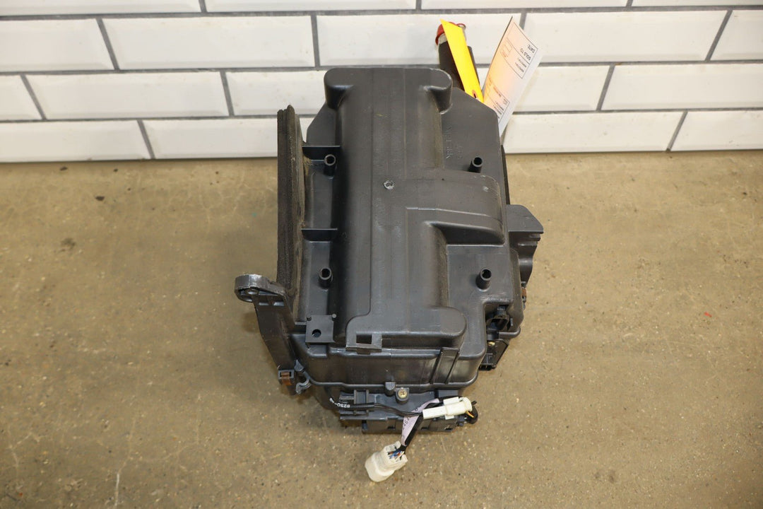 2000 Toyota 4Runner OEM 3 - Pc Heater Housing Core & Blower Motor