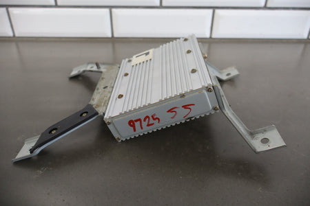 2000 Toyota Land Cruiser Radio Amplifier 86280-60210