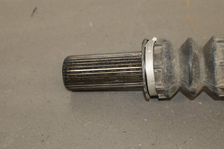 2001-07 Chevy Silverado 2500HD 4WD Front Drive Shaft Diesel Auto