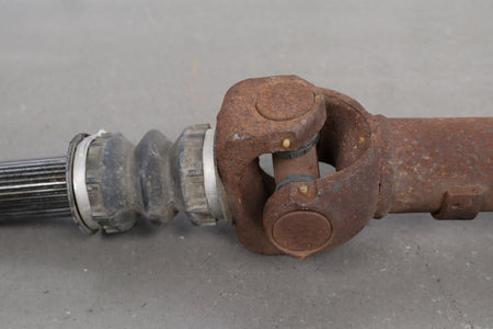 2001-07 Chevy Silverado 2500HD 4WD Front Drive Shaft Diesel Auto
