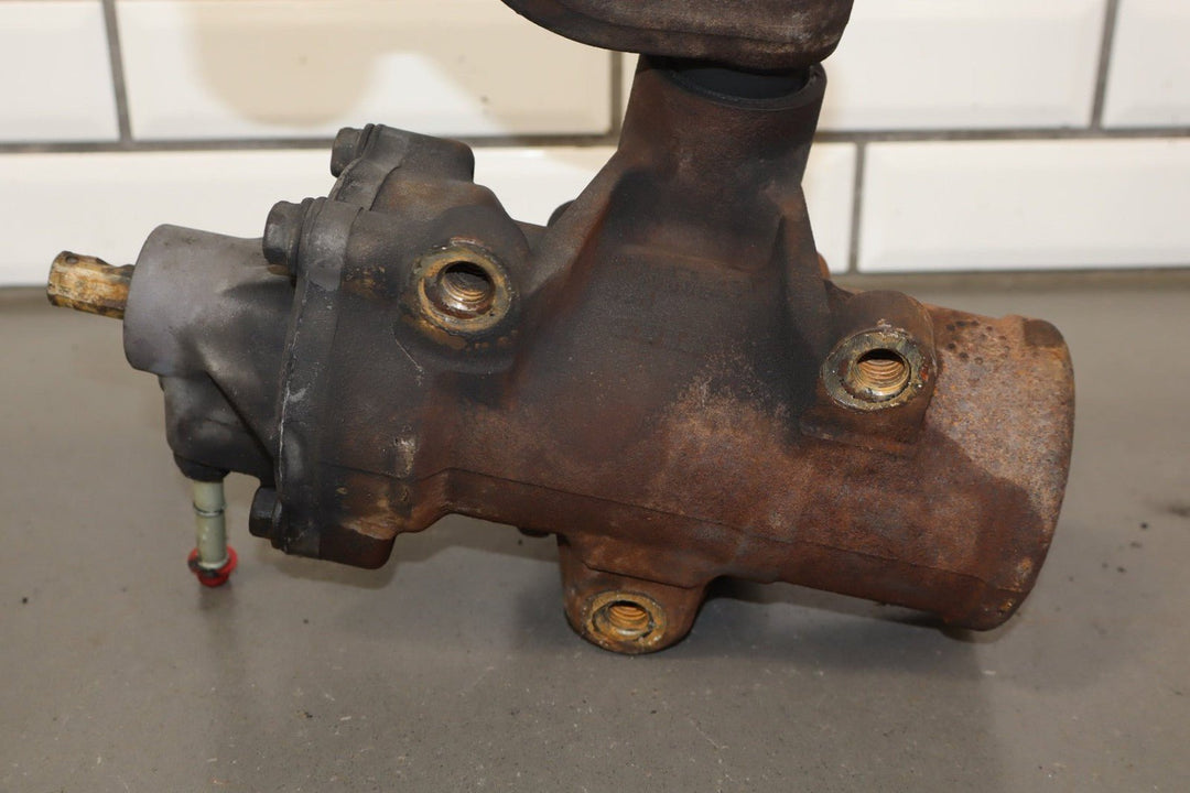 2001 - 2002 Cadillac Escalade Steering Gear 88965541 OEM GMT800