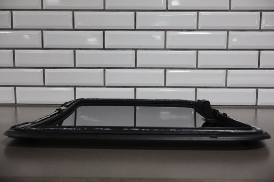 2001 - 2002 Chevrolet Silverado 2500 HD Extended Cab Right Rear Door Window OEM
