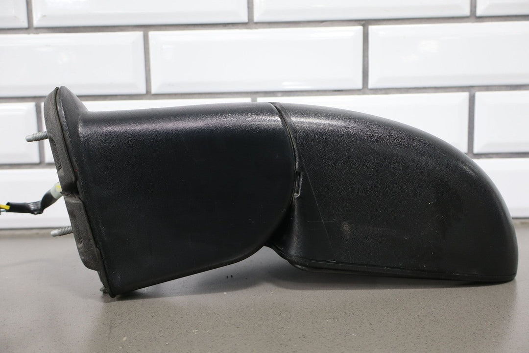 2001 - 2002 Chevrolet Silverado 2500 HD Left Door Mirror 15179830 OEM