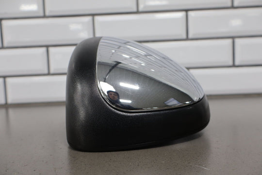 2001 - 2002 Chevrolet Silverado 2500 HD Left Door Mirror 15179830 OEM
