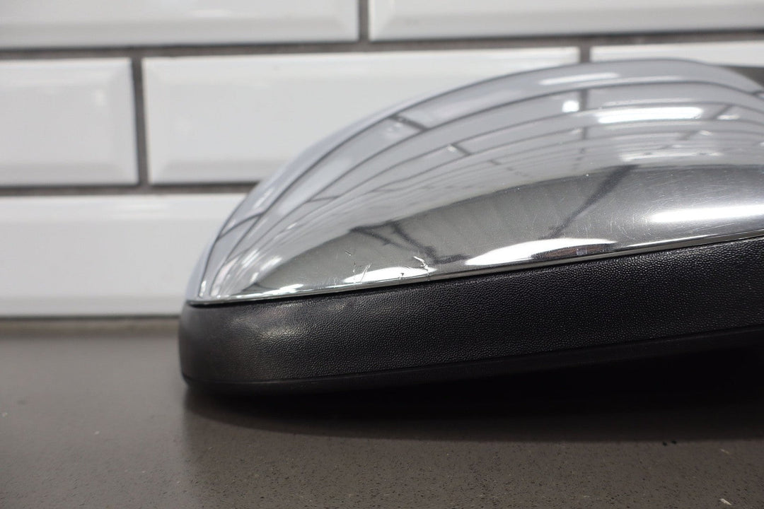 2001 - 2002 Chevrolet Silverado 2500 HD Left Door Mirror 15179830 OEM