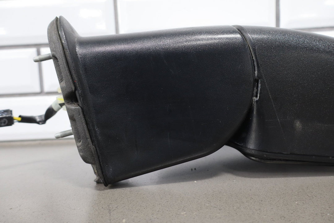 2001 - 2002 Chevrolet Silverado 2500 HD Left Door Mirror 15179830 OEM