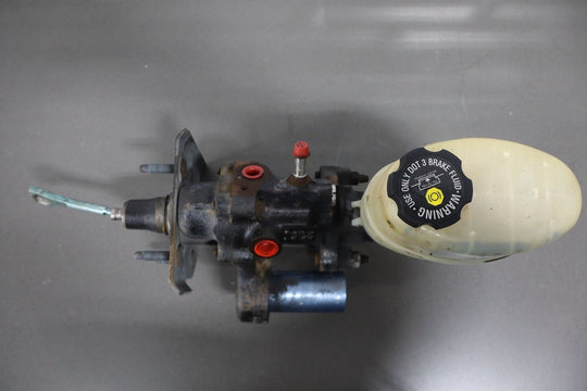 2001 - 2002 Chevrolet Silverado 2500 HD Power Brake Booster OEM