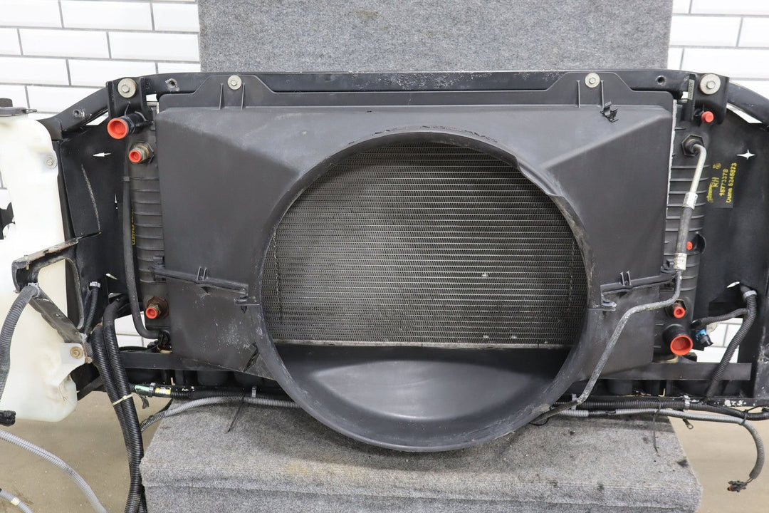 2001 - 2002 Chevrolet Silverado 2500 HD Radiator Core Support 88980512 OEM