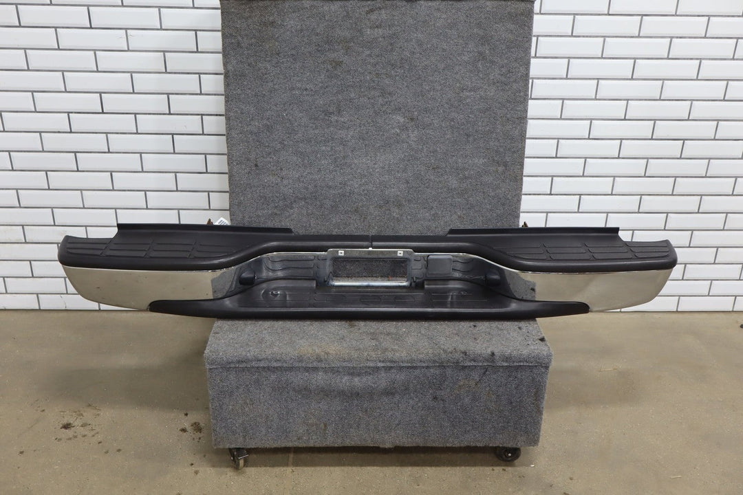 2001 - 2002 Chevrolet Silverado 2500 HD Rear Bumper 12473000 OEM
