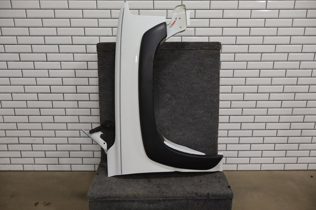 2001 - 2002 Chevrolet Silverado 2500 HD Right Fender White 50U 12476220