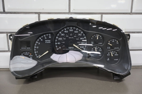 2001 - 2002 Chevrolet Silverado 2500 HD Speedometer 15055362 OEM