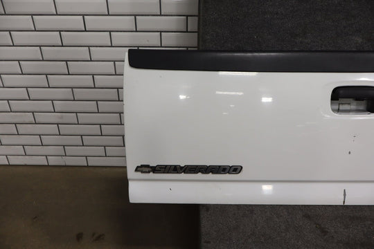 2001 - 2002 Chevrolet Silverado 2500 HD Tailgate 15231877 OEM *Dented*