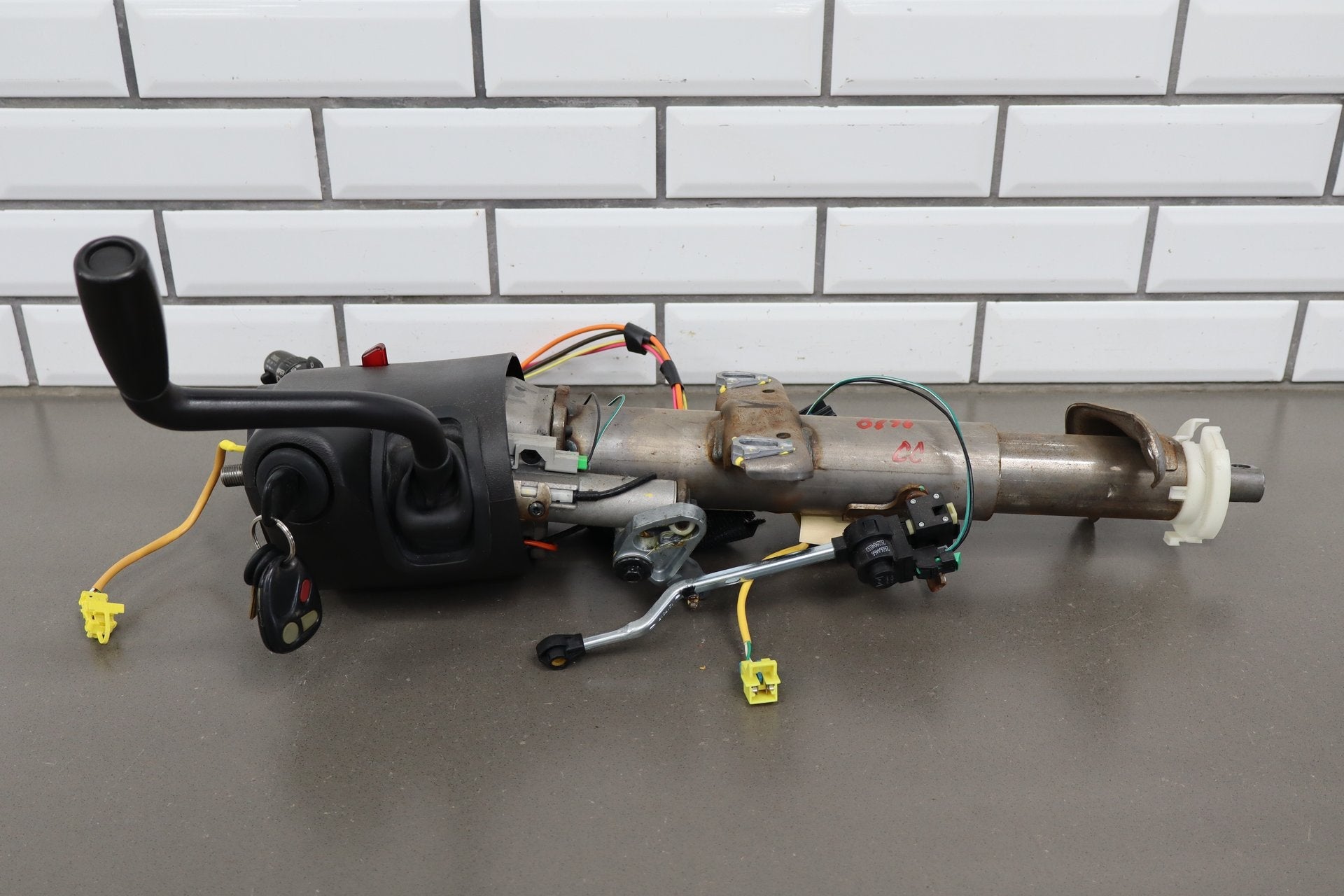 2001-2002 Chevrolet Silverado 2500 Steering Column 26094443