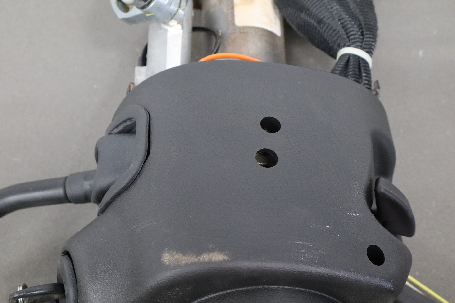 2001-2002 Chevrolet Silverado 2500 Steering Column 26094443