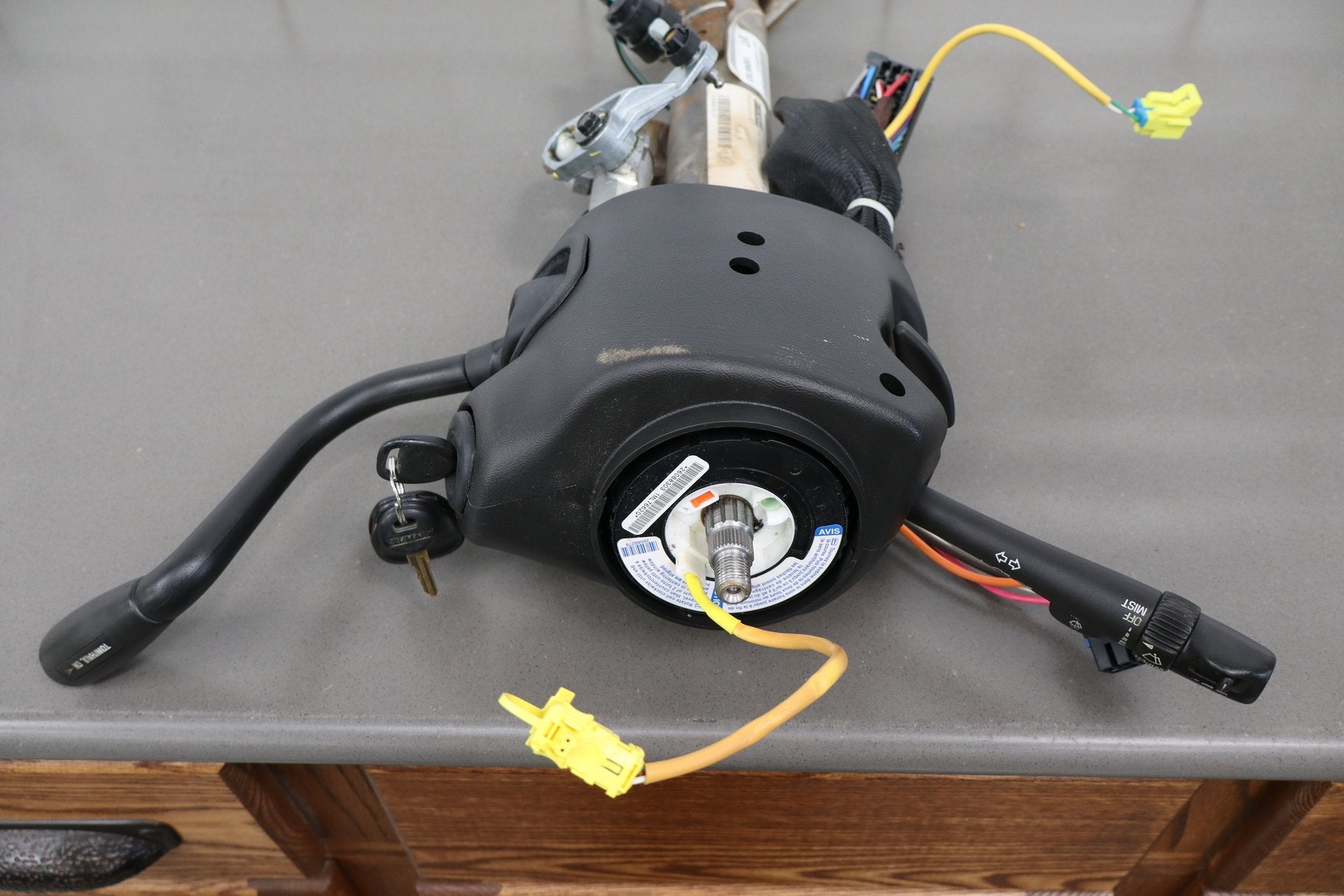 2001-2002 Chevrolet Silverado 2500 Steering Column 26094443