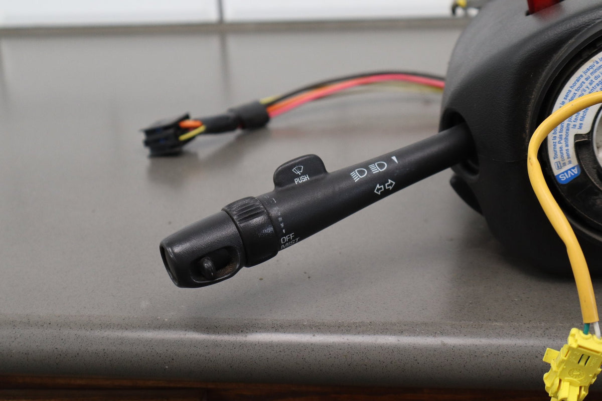 2001-2002 Chevrolet Silverado Steering Column 26094443