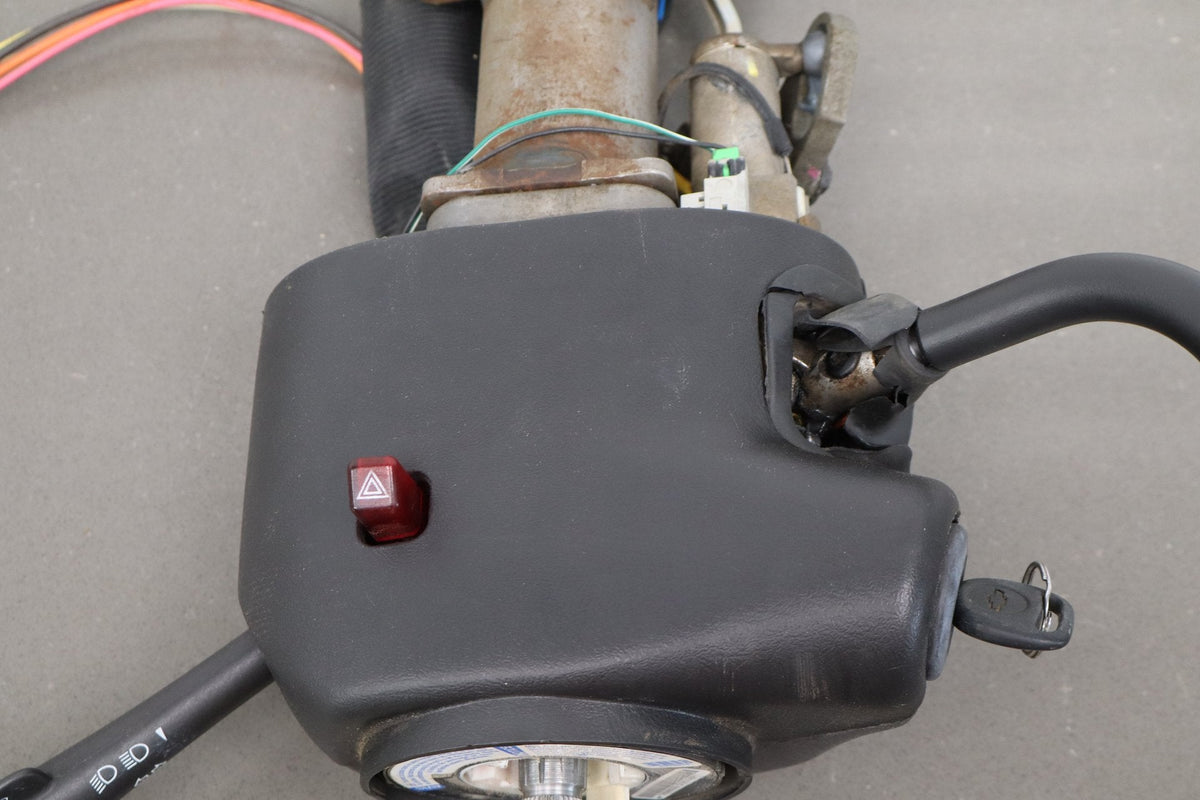 2001-2002 Chevrolet Silverado Steering Column 26094443