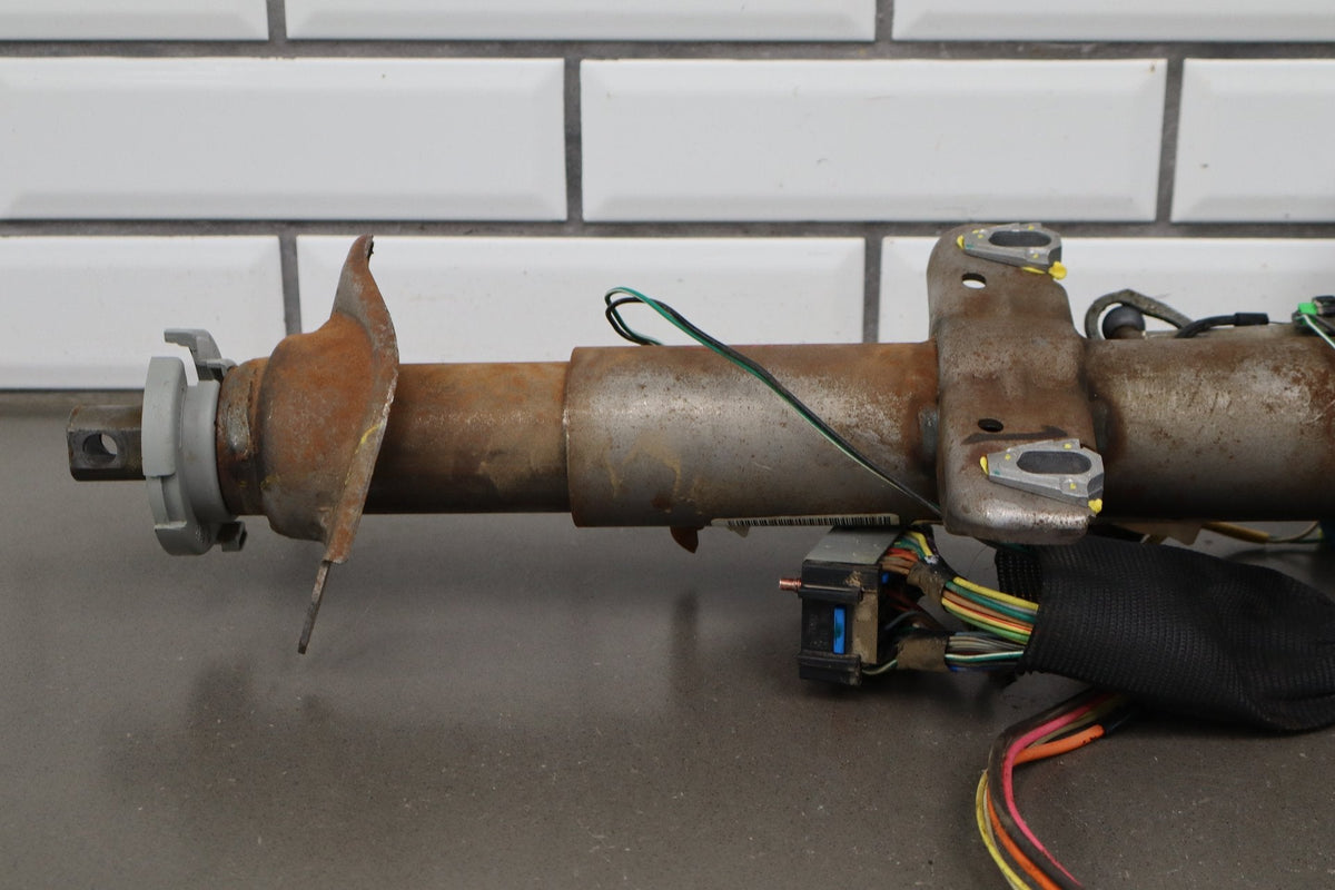 2001-2002 Chevrolet Silverado Steering Column 26094443