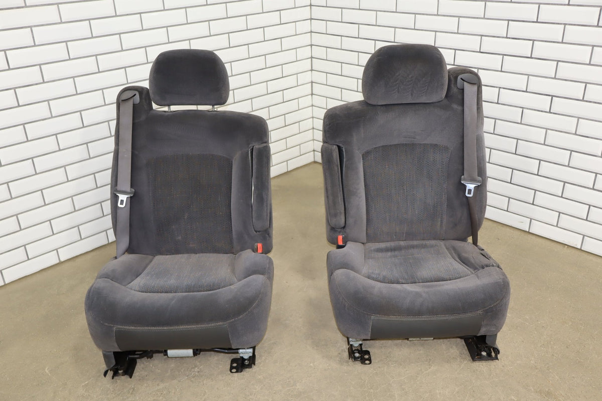 2001-2002 Chevrolet Silverado/GMC Sierra 2500HD Crew Cab Cloth Seats Graphite