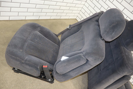 2001-2002 Chevrolet Silverado/GMC Sierra 2500HD Crew Cab Cloth Seats Graphite